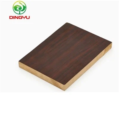 Подходящ ли е меламиновият MDF за външни навеси?